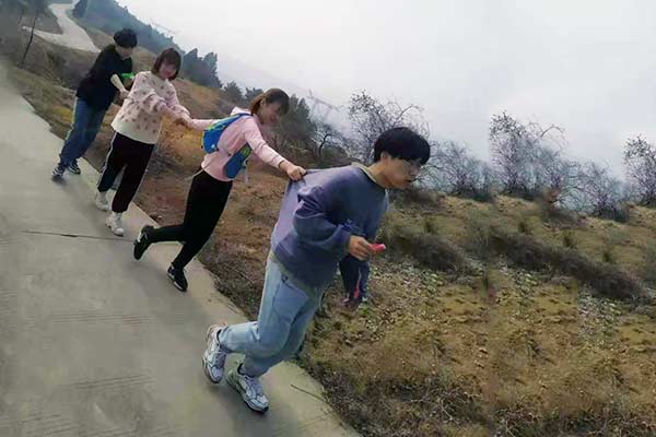 君浩環保家人們互幫互助