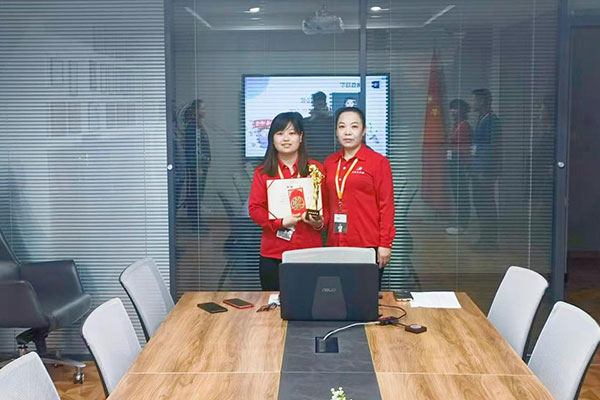 君浩環（huán）保集團（tuán）&mdash;&mdash;她來了！她來了！她（tā）帶著月度銷冠走來了！