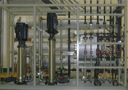 反滲（shèn）透（tòu）設備