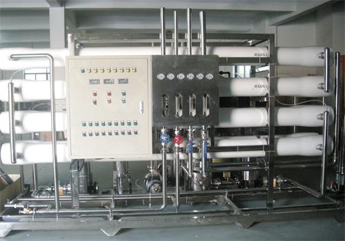反滲透（tòu）純（chún）水設備