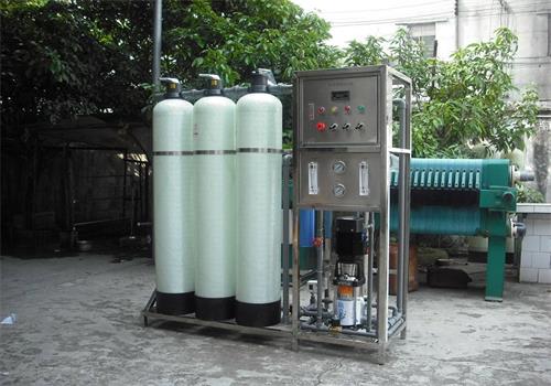 直飲水反滲透（tòu）設備