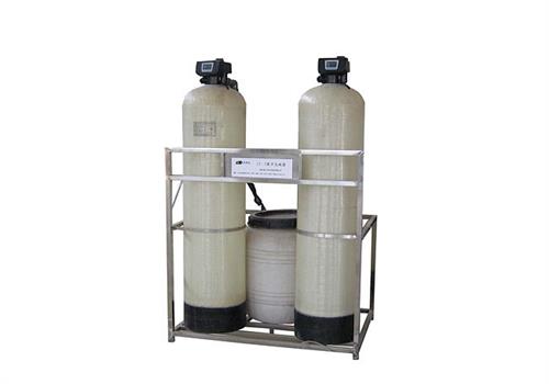 工業生（shēng）產用（yòng）鍋爐除鹽（yán）水設備