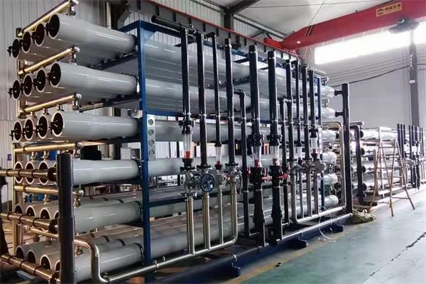 ro反滲透（tòu）設備比較有名（míng）的廠家（jiā）
