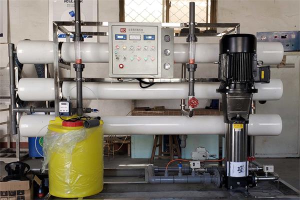 中寧（níng）工（gōng）業反滲透純水（shuǐ）設備廠家