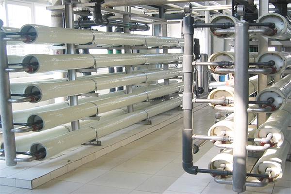 浙江1t/h小型工業雙級（jí）反滲透（tòu）純水設備價格