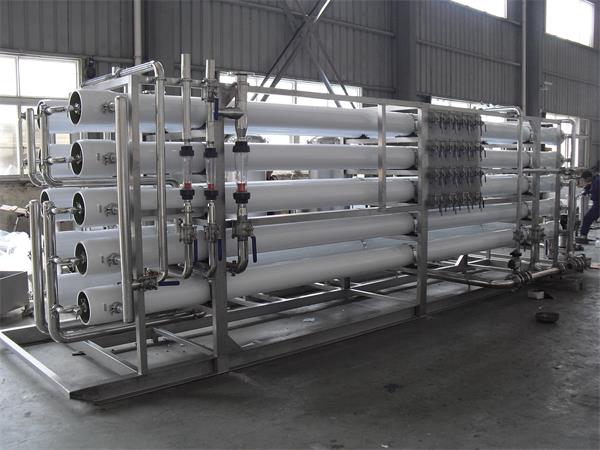 大型純（chún）水設備（bèi）廠家