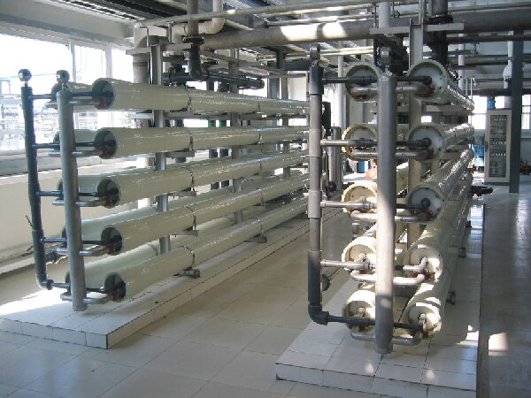 工（gōng）業反滲透（tòu）純水設備廠家