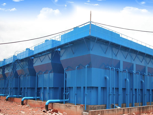 大型農村飲用水處（chù）理設備價（jià）格