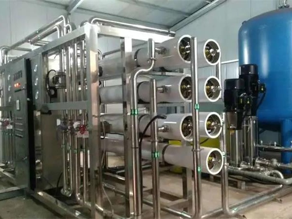 工業反滲透水（shuǐ）處理設備生產商