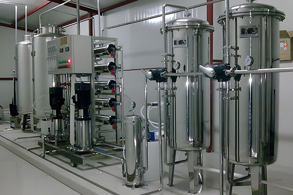 反滲透水處（chù）理（lǐ）設備哪（nǎ）家做的好
