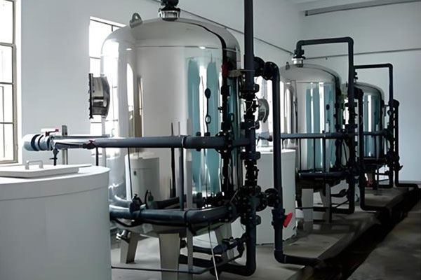 全自動鈉離子交換（huàn）器：工業水處理的智能（néng）守護者