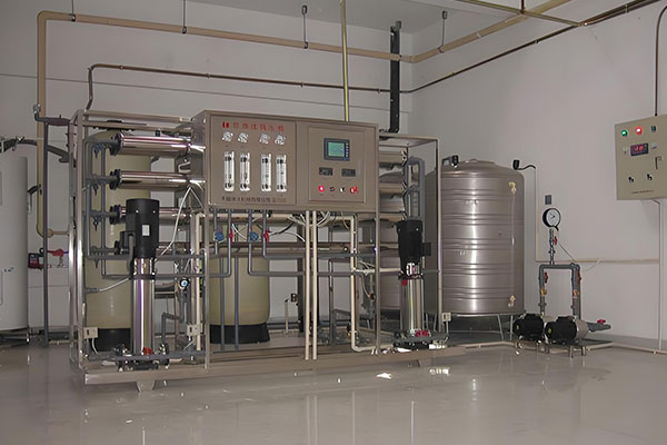 工業反滲透設備廠家：助（zhù）力工業用水品質提升