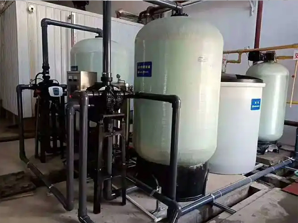 全自動軟化水處理係統：工（gōng）業生產的&ldquo;水質優化大師&rdquo;
