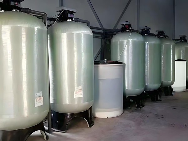 探（tàn）秘全自動軟化水處理（lǐ）係統，工業用水的智慧之選