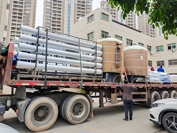 工業反滲透水處理設備生產廠（chǎng）家，工業用水純淨保障的 &ldquo;定海（hǎi）神針&rdquo;！