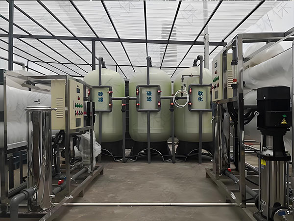 反滲透（tòu）淨水設備生產廠家