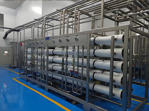 反（fǎn）滲透淨水設（shè）備哪家好？如何選（xuǎn）擇（zé）可靠的廠家