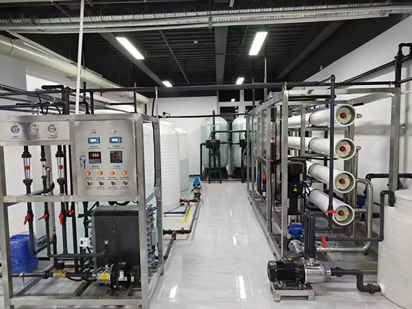 當水質波動來襲：優秀的工業超純水設備製造商如何構建係統韌性？