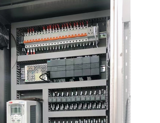 雙級反滲透水（shuǐ）處理設（shè）備細節展示